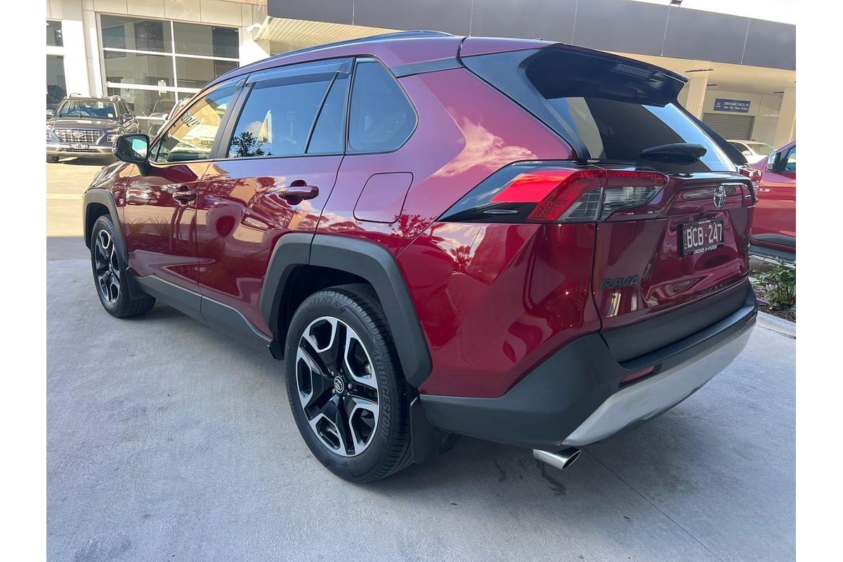 2019 Toyota RAV4 Edge AXAA54R