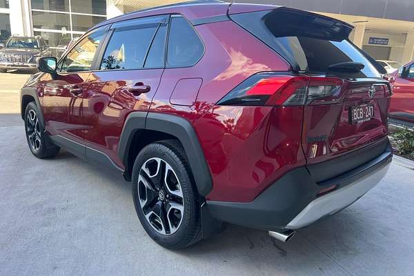 2019 Toyota RAV4 Edge AXAA54R