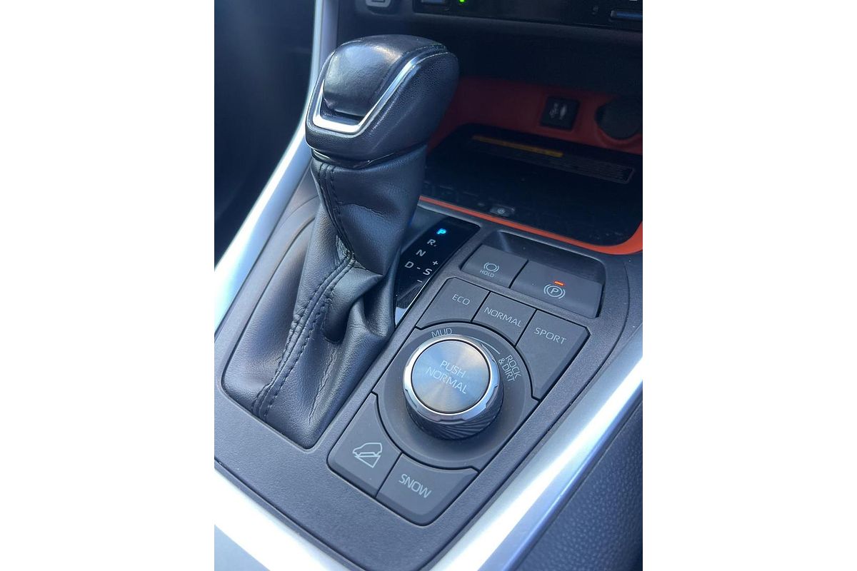 2019 Toyota RAV4 Edge AXAA54R