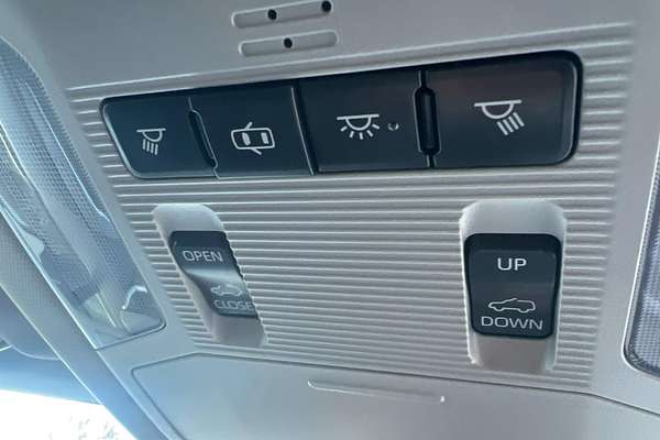 2019 Toyota RAV4 Edge AXAA54R