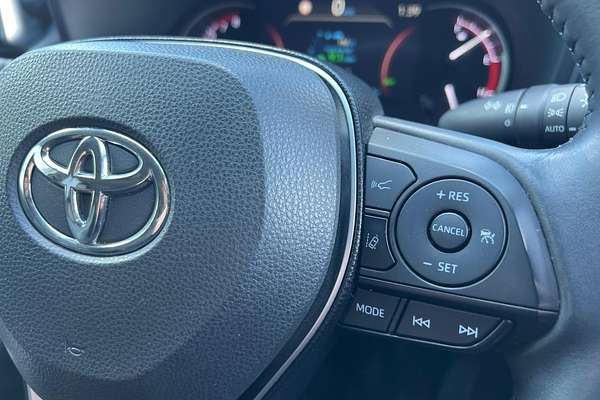 2019 Toyota RAV4 Edge AXAA54R