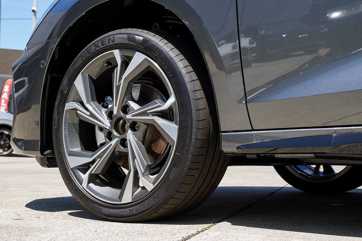 2024 Audi A3 35 TFSI S line GY