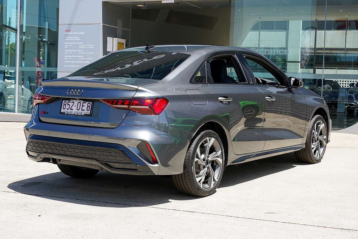 2024 Audi A3 35 TFSI S line GY