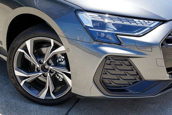 2024 Audi A3 35 TFSI S line GY