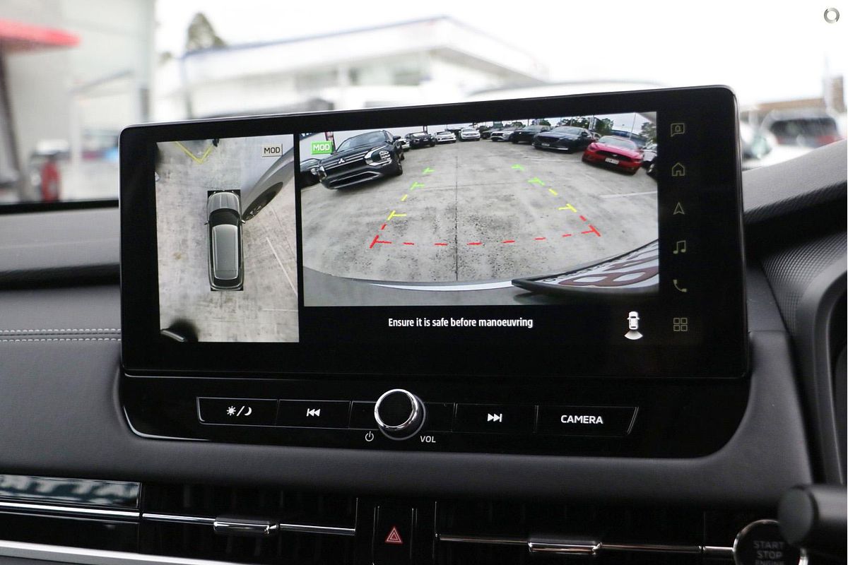 2025 Mitsubishi Outlander LS ZM