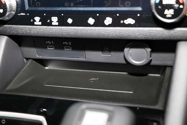 2025 Mitsubishi Outlander LS ZM