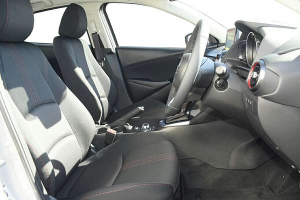 2025 Mazda 2 G15 Evolve DJ Series