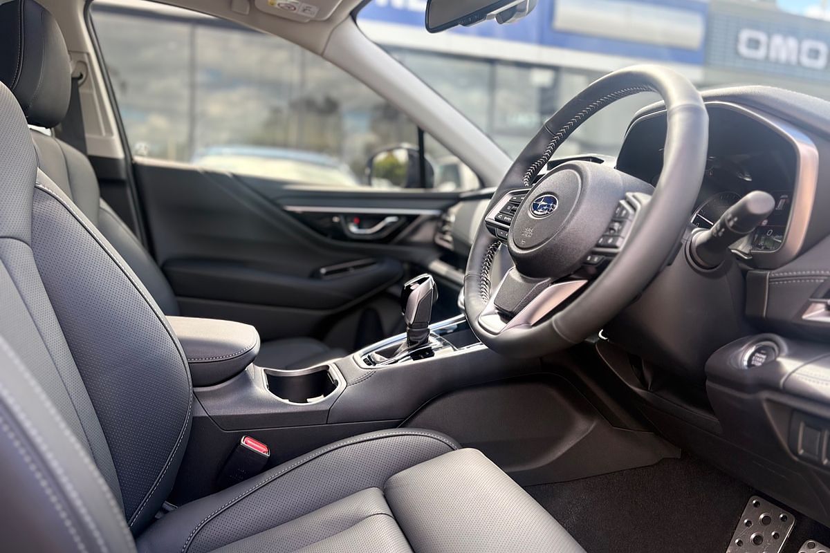 2024 Subaru Outback AWD Touring 6GEN