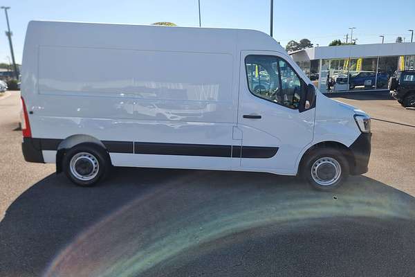 2024 Renault Master Pro 110kW X62 Phase 2 LWB Mid Roof