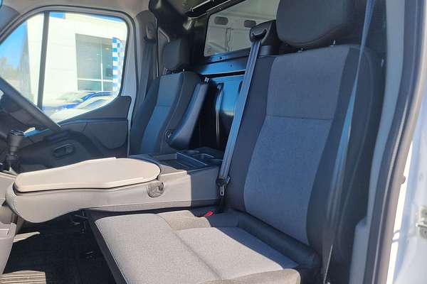 2024 Renault Master Pro 110kW X62 Phase 2 LWB Mid Roof