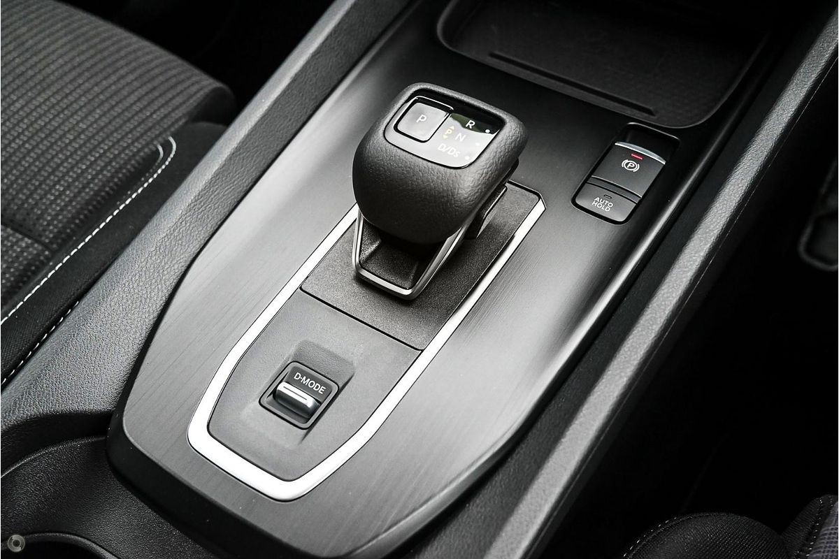 2025 Nissan QASHQAI ST-L J12