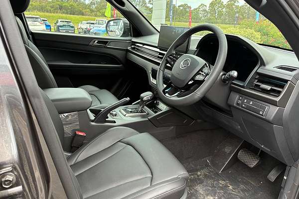 2025 KGM Musso Ultimate Q261 4X4