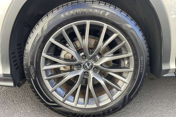 2022 Lexus RX F SPORT Handling