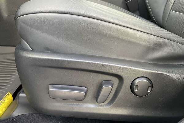 2022 Lexus RX F SPORT Handling