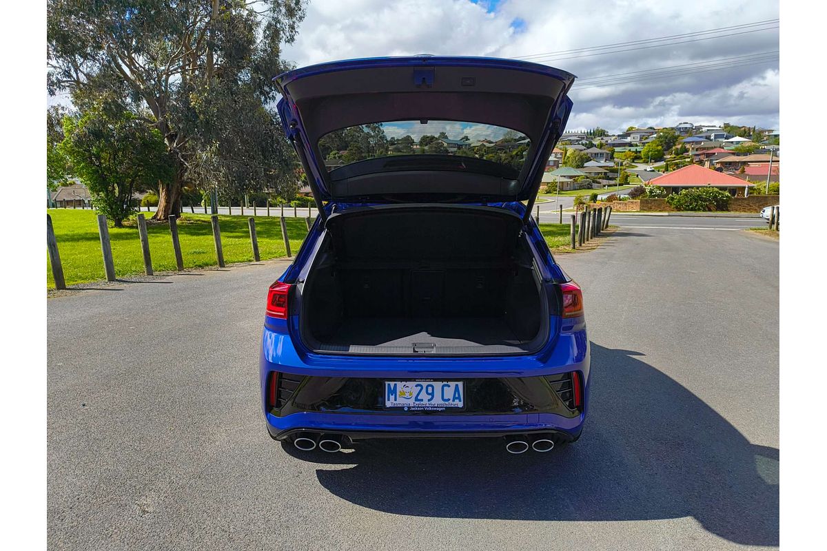 2024 Volkswagen T-Roc R D11