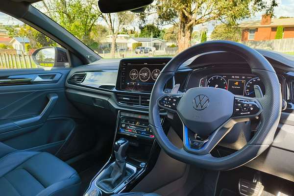 2024 Volkswagen T-Roc R D11