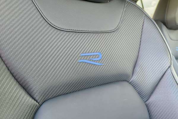 2024 Volkswagen T-Roc R D11