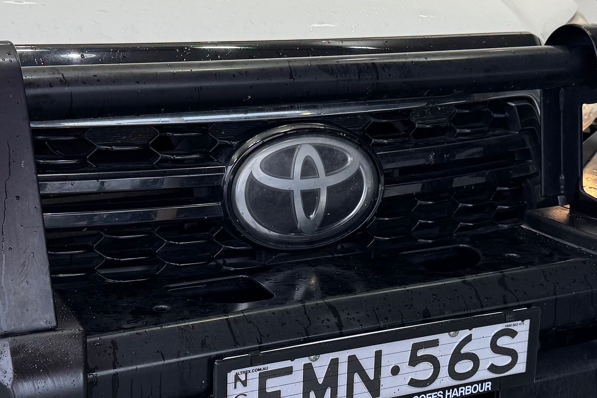 2019 Toyota Hilux SR GUN126R 4X4