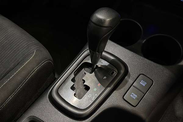 2019 Toyota Hilux SR GUN126R 4X4