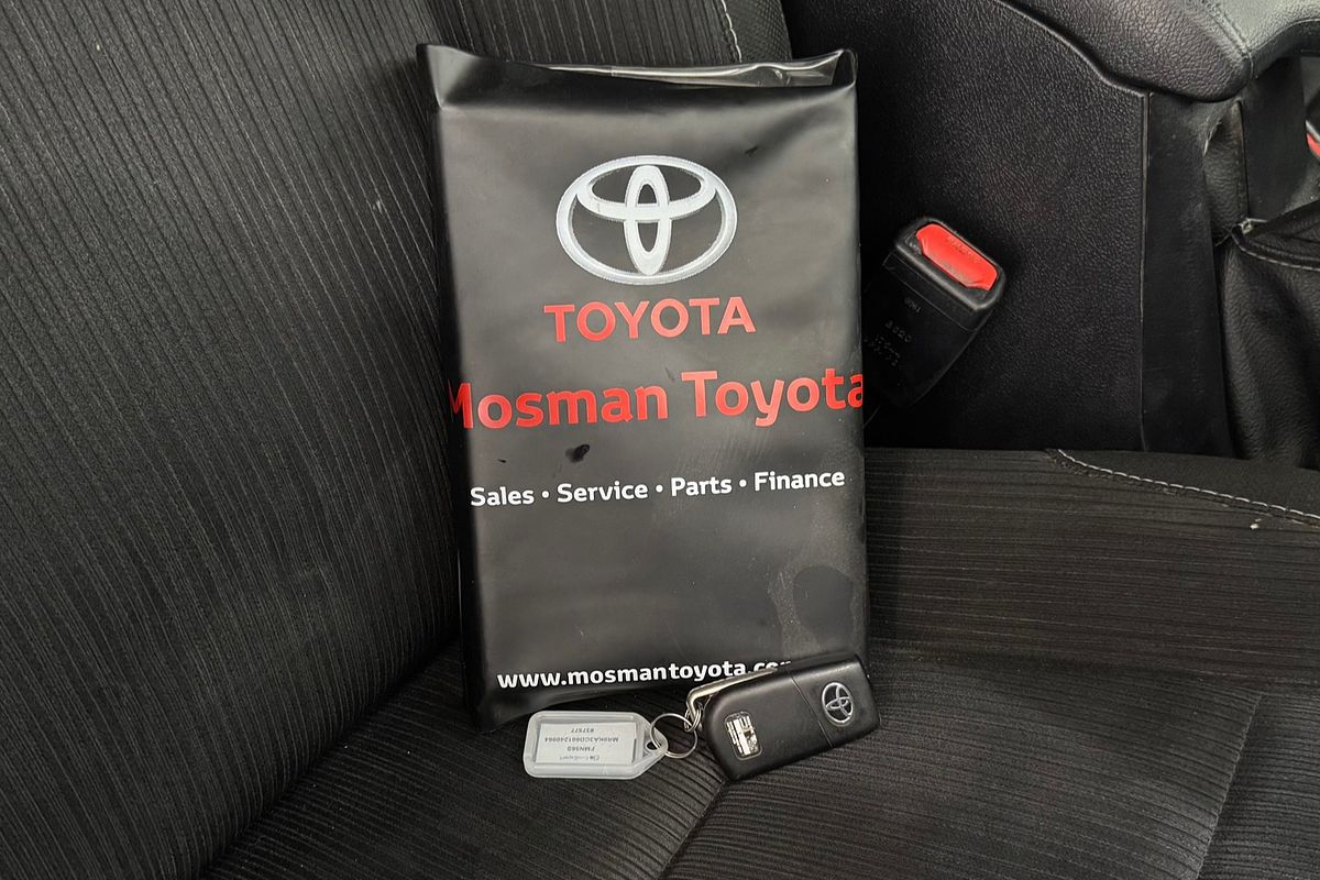 2019 Toyota Hilux SR GUN126R 4X4