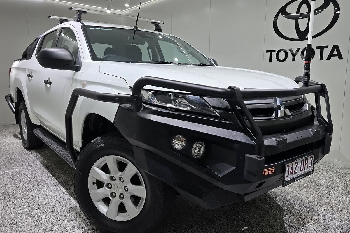 2021 Mitsubishi Triton GLX+ MR 4X4