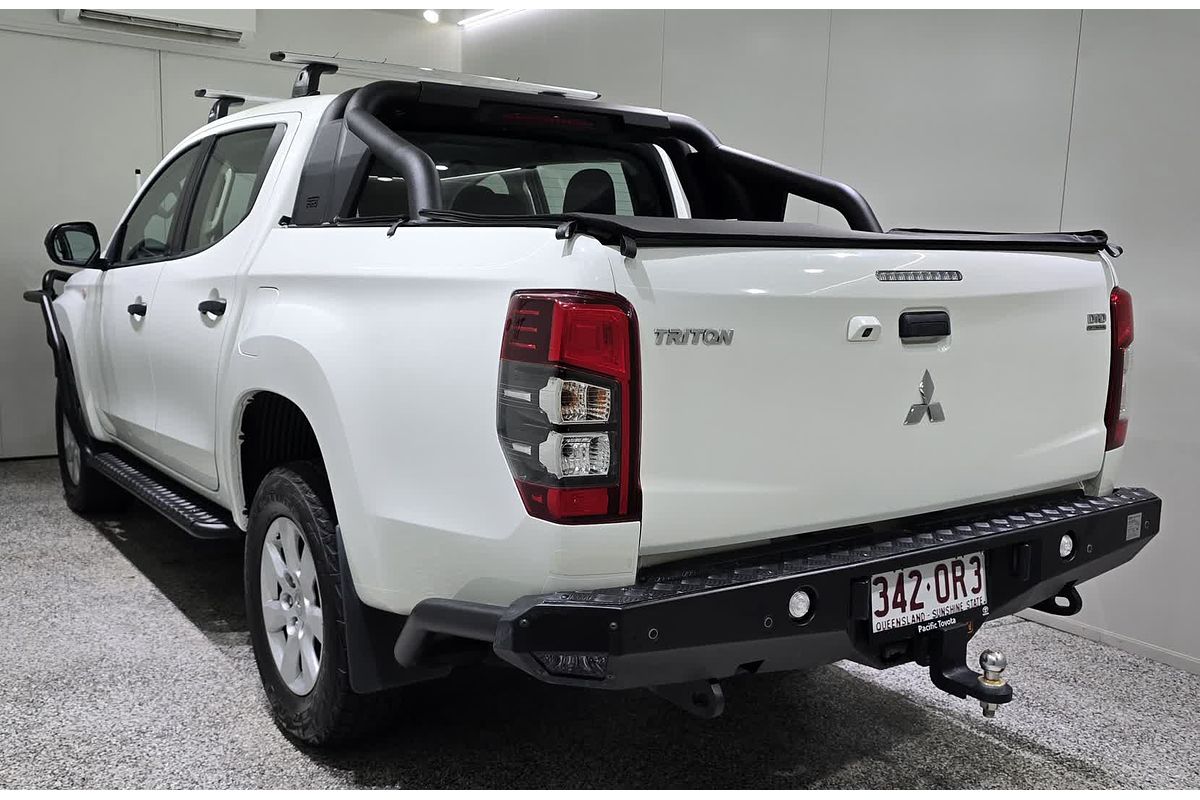 2021 Mitsubishi Triton GLX+ MR 4X4