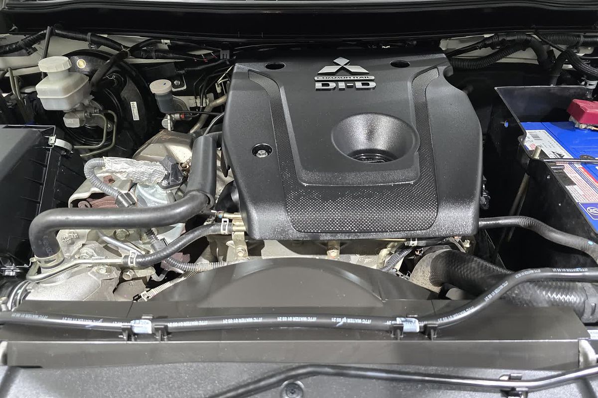 2021 Mitsubishi Triton GLX+ MR 4X4