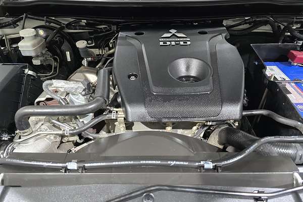 2021 Mitsubishi Triton GLX+ MR 4X4