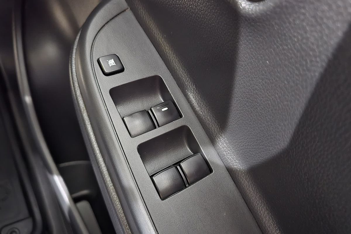 2021 Mitsubishi Triton GLX+ MR 4X4