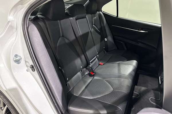 2021 Toyota Camry SL AXVH70R