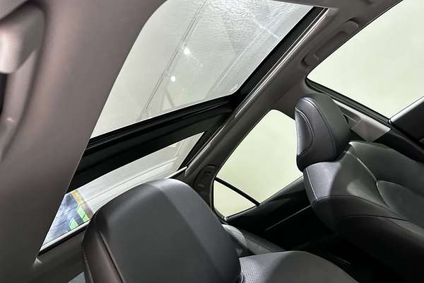 2021 Toyota Camry SL AXVH70R