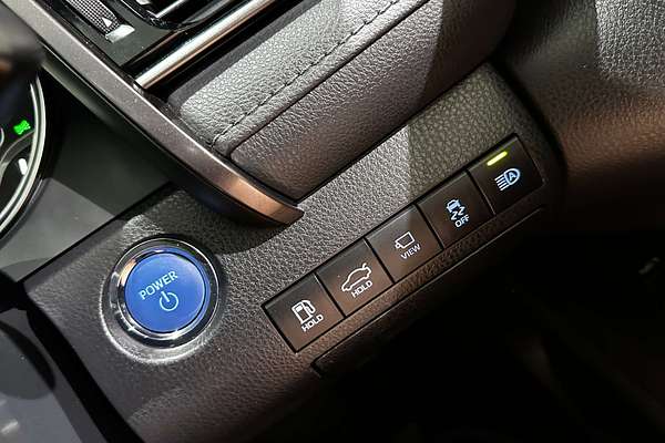 2021 Toyota Camry SL AXVH70R