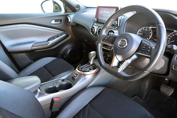 2020 Nissan JUKE ST-L F16