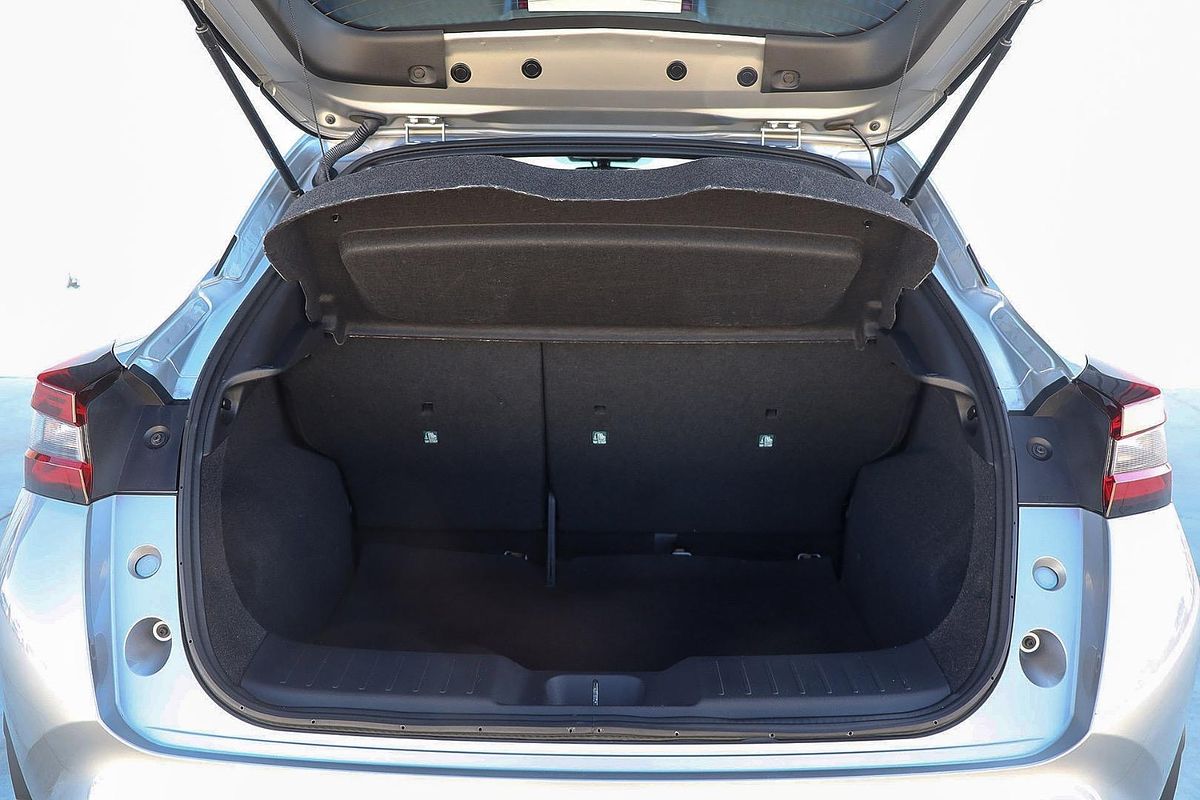 2020 Nissan JUKE ST-L F16