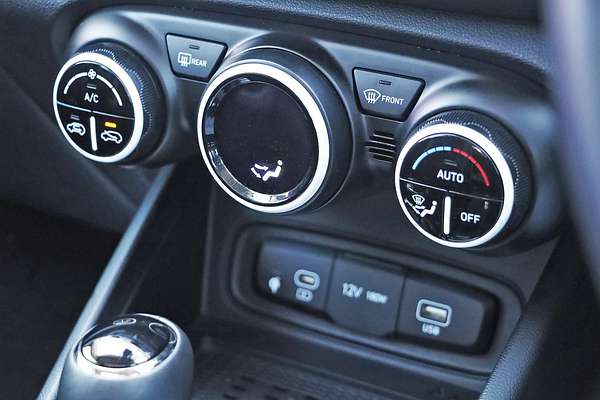 2023 Hyundai Venue Elite QX.V5