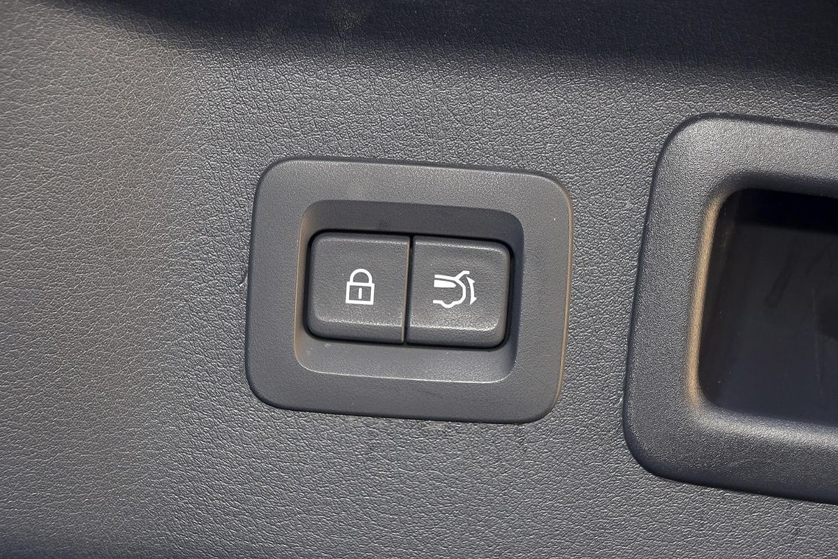 2025 Mazda CX-80 G40e GT KL