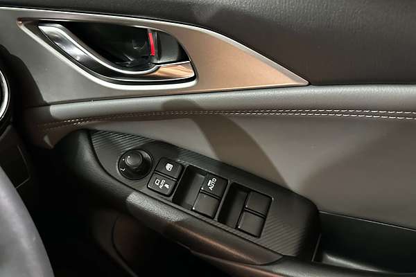 2021 Mazda CX-3 sTouring DK