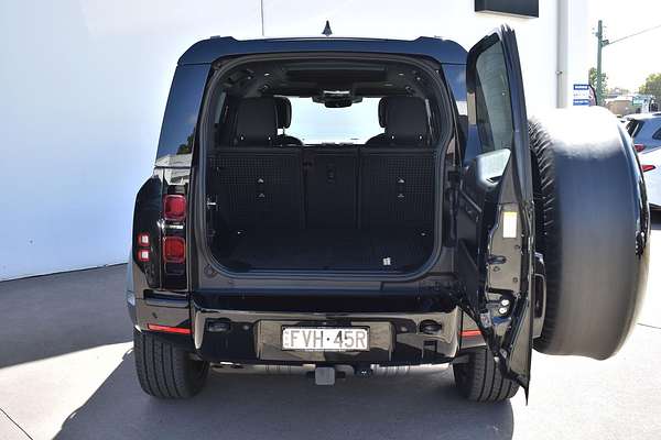 2023 Land Rover Defender 110 D300 X-Dynamic HSE L663