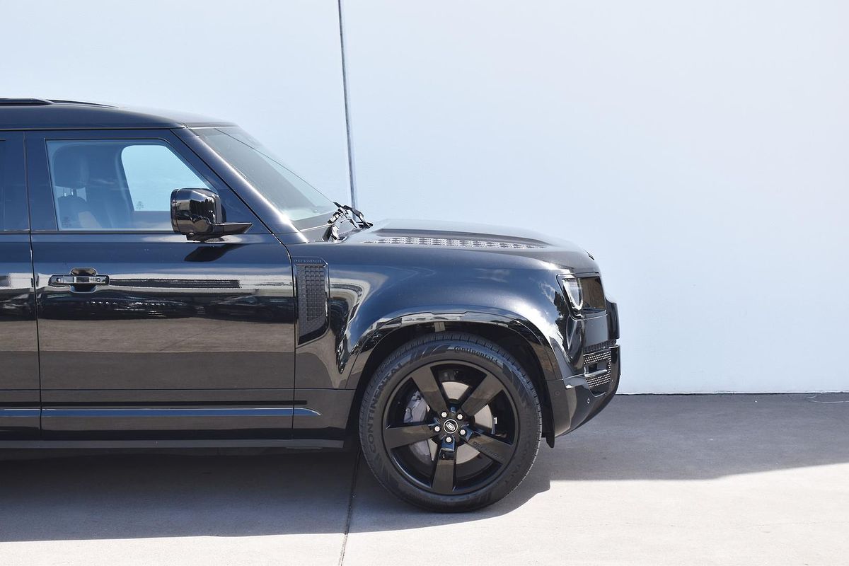 2023 Land Rover Defender 110 D300 X-Dynamic HSE L663