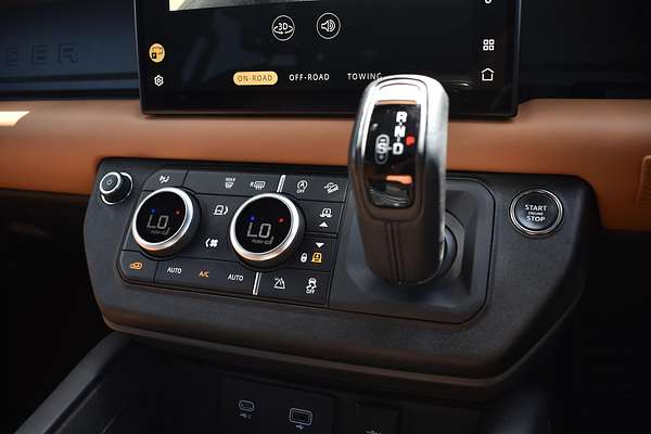 2023 Land Rover Defender 110 D300 X-Dynamic HSE L663