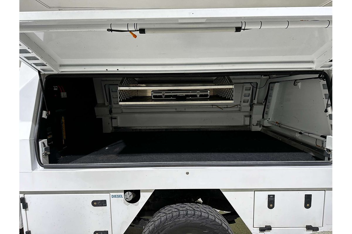 2015 Toyota Hilux SR KUN26R 4X4