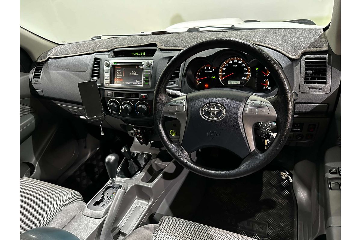 2015 Toyota Hilux SR KUN26R 4X4