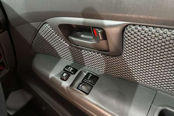 2015 Toyota Hilux SR KUN26R 4X4