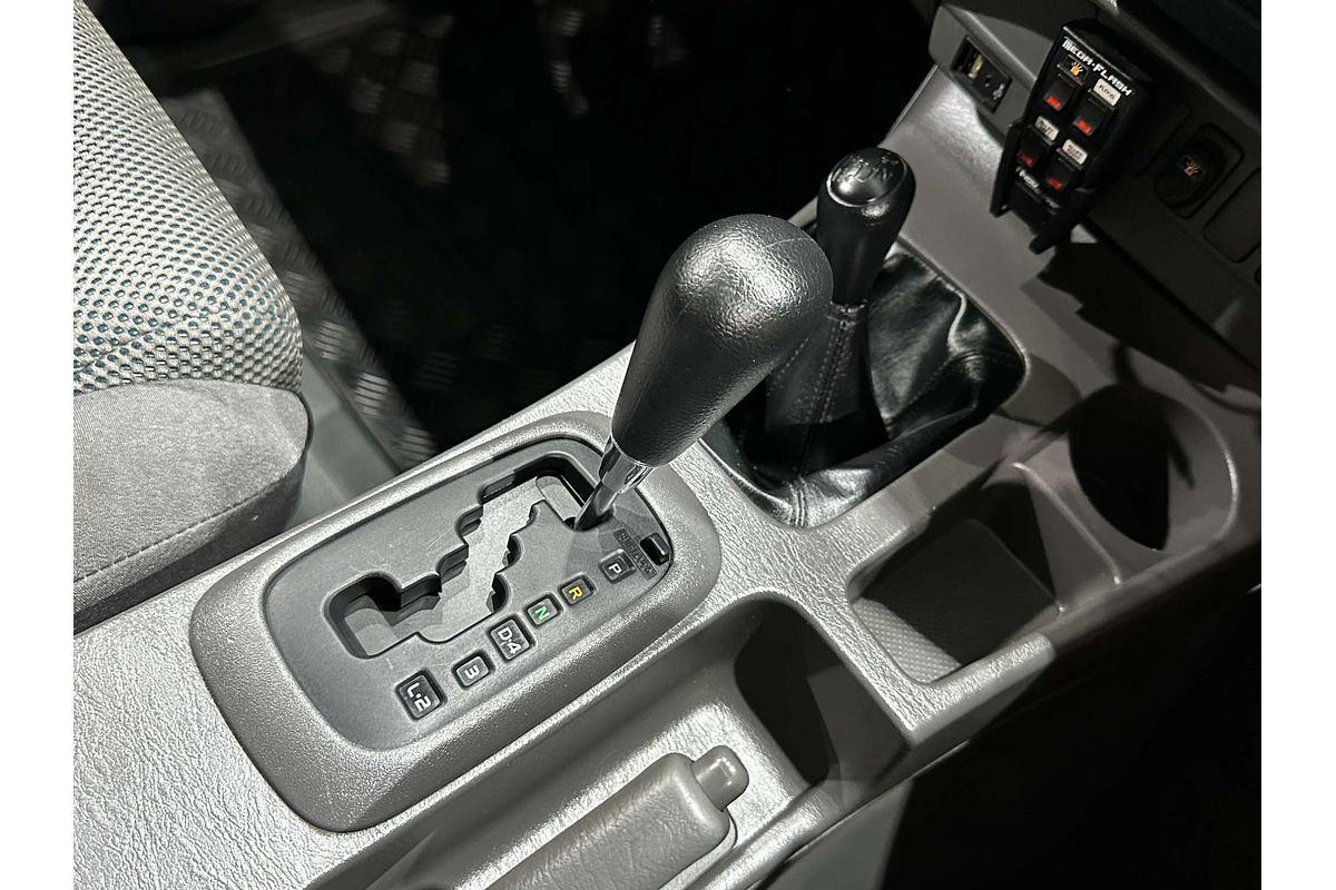 2015 Toyota Hilux SR KUN26R 4X4