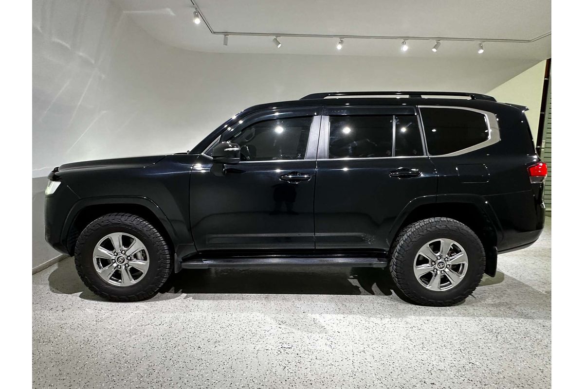 2021 Toyota Landcruiser VX FJA300R