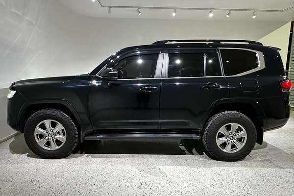 2021 Toyota Landcruiser VX FJA300R