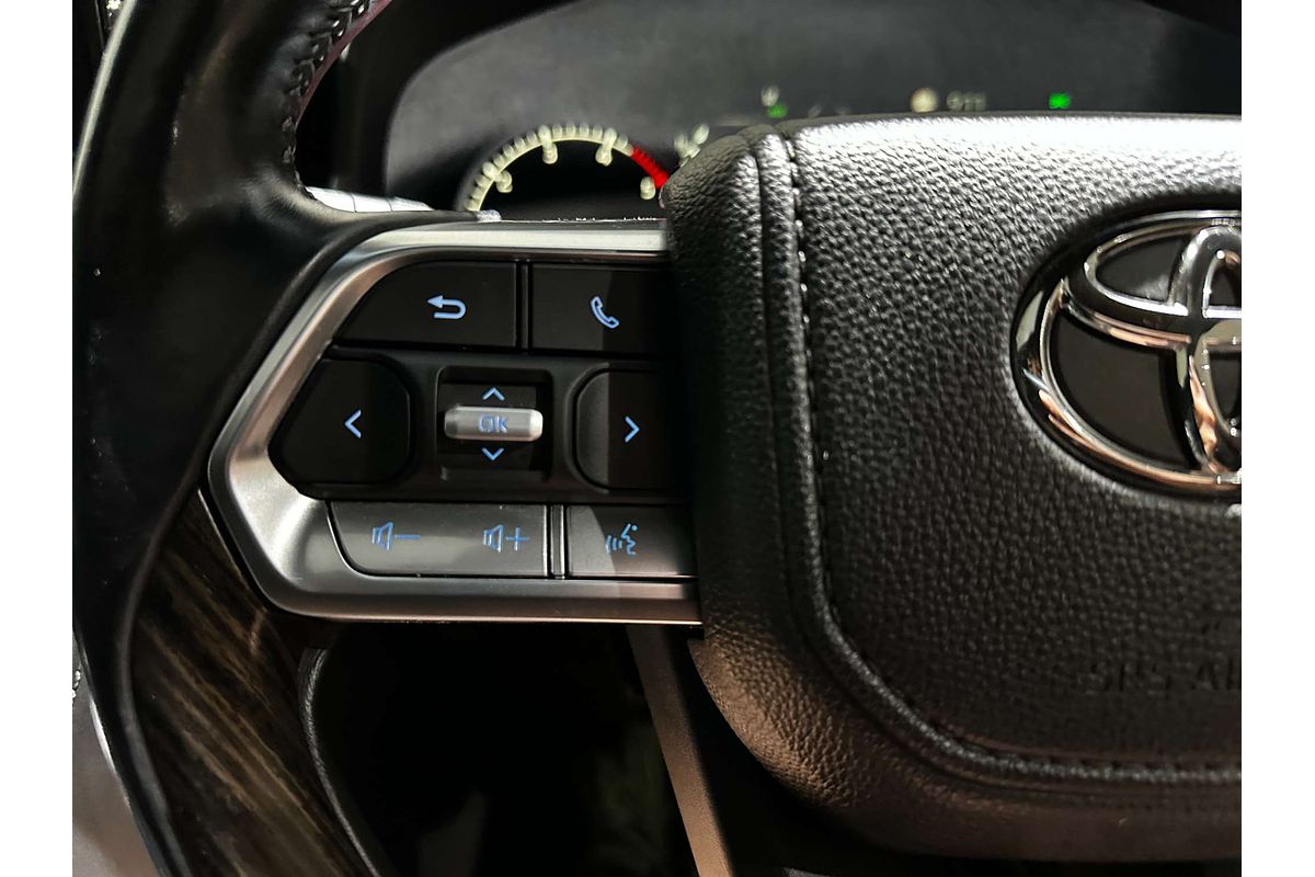 2021 Toyota Landcruiser VX FJA300R