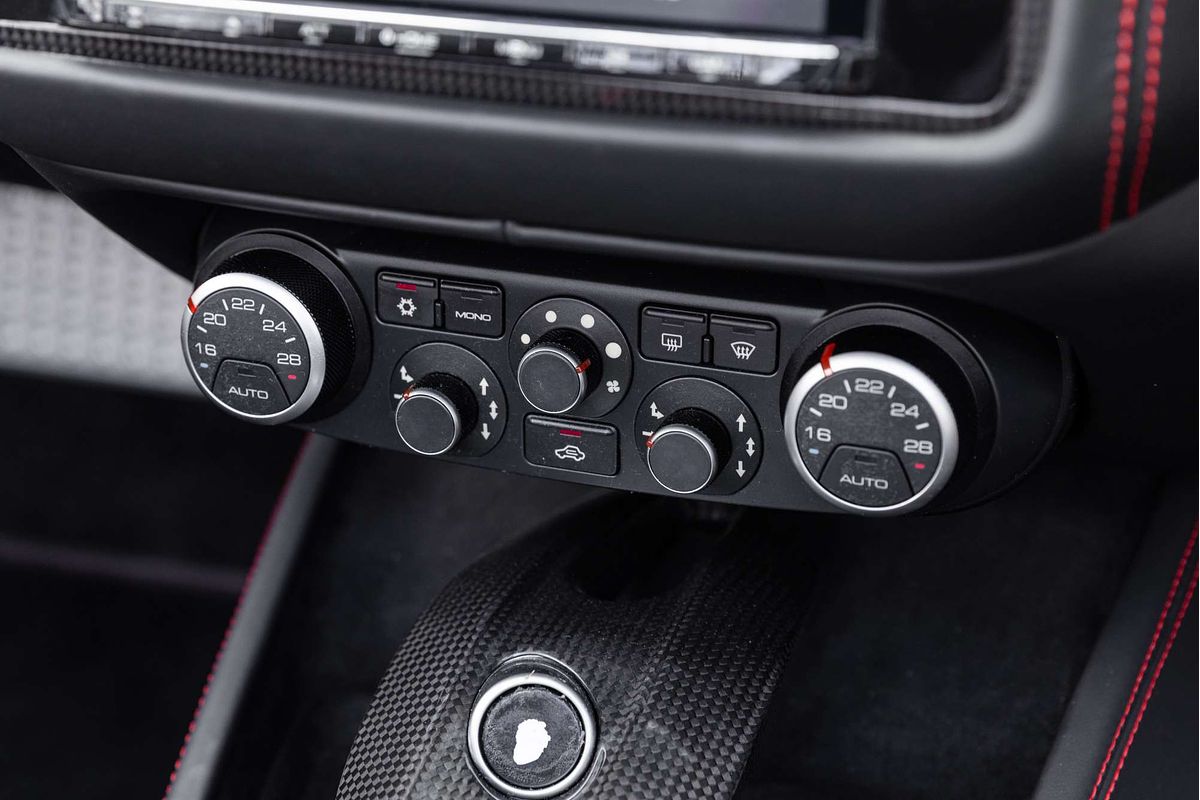 2016 Ferrari California T F149