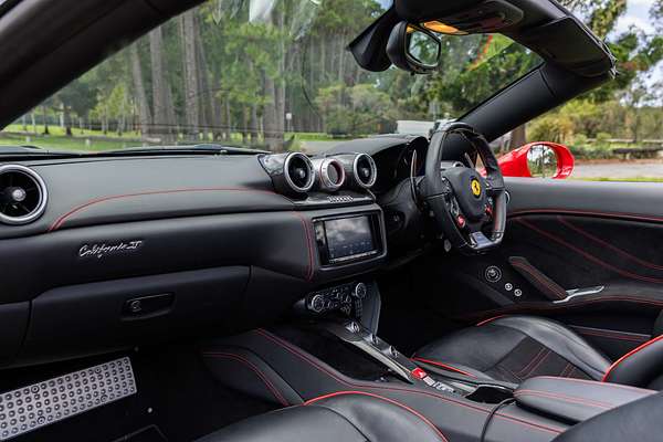 2016 Ferrari California T F149