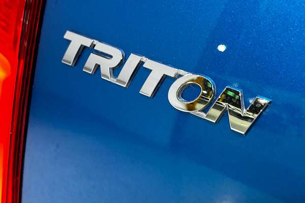 2019 Mitsubishi Triton GLS MR 4X4